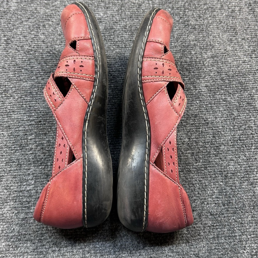 Clarks Ashland Spin Red Leather Mary Jane Flats 9W Comfort Straps 65651 - Picture 5 of 8